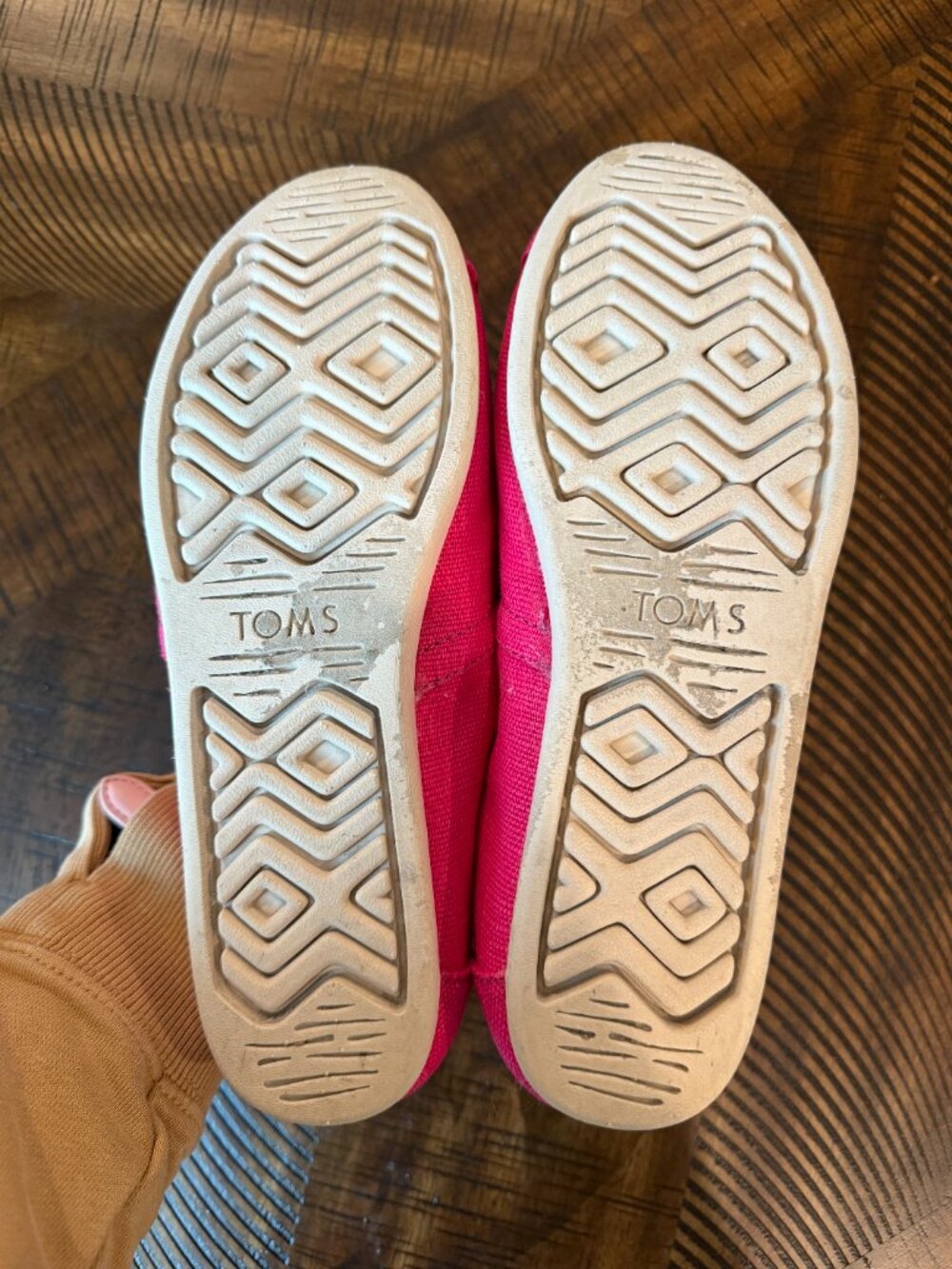 Women’s Toms Pink Canvas Classic Slip-On Flats - Picture 5 of 6